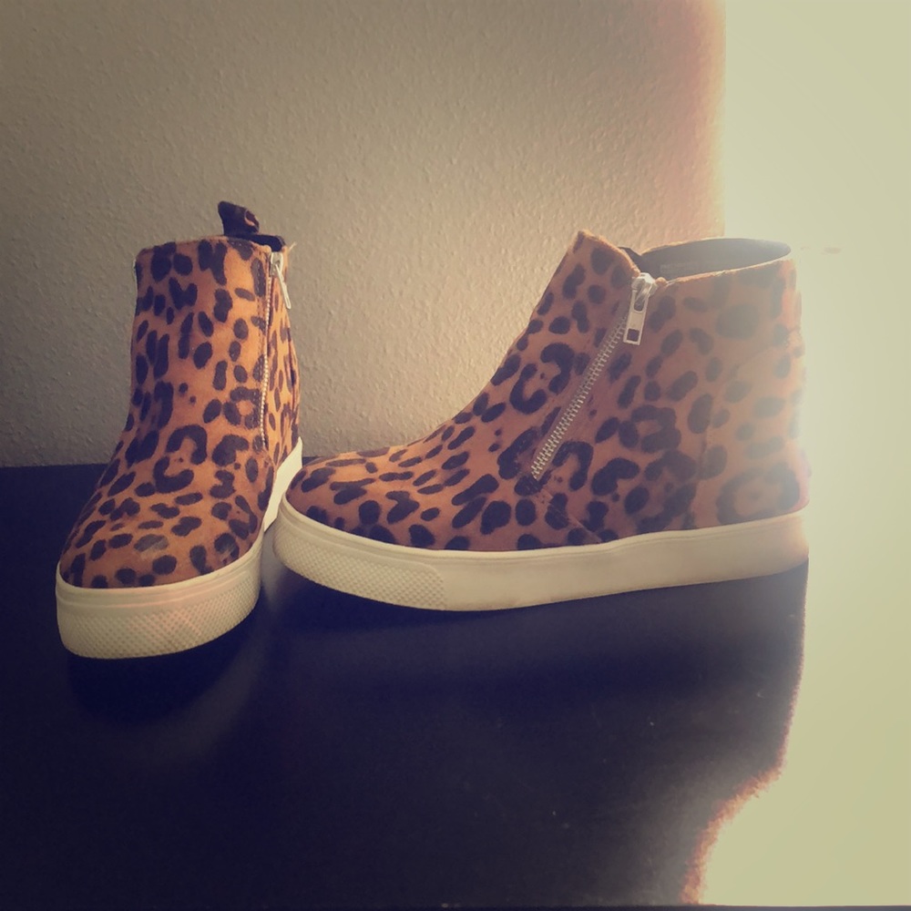Cheetah wedge sneakers